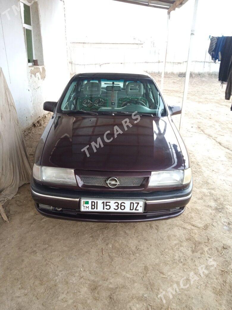 Opel Vectra 1995 - 45 000 TMT - етр. Туркменбаши - img 3