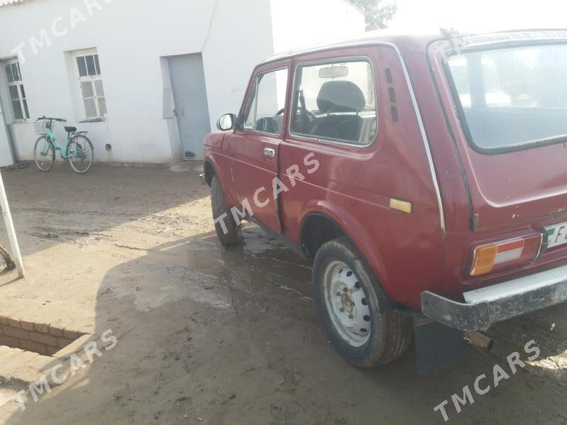 Lada Niva 1985 - 11 000 TMT - Kerki - img 2