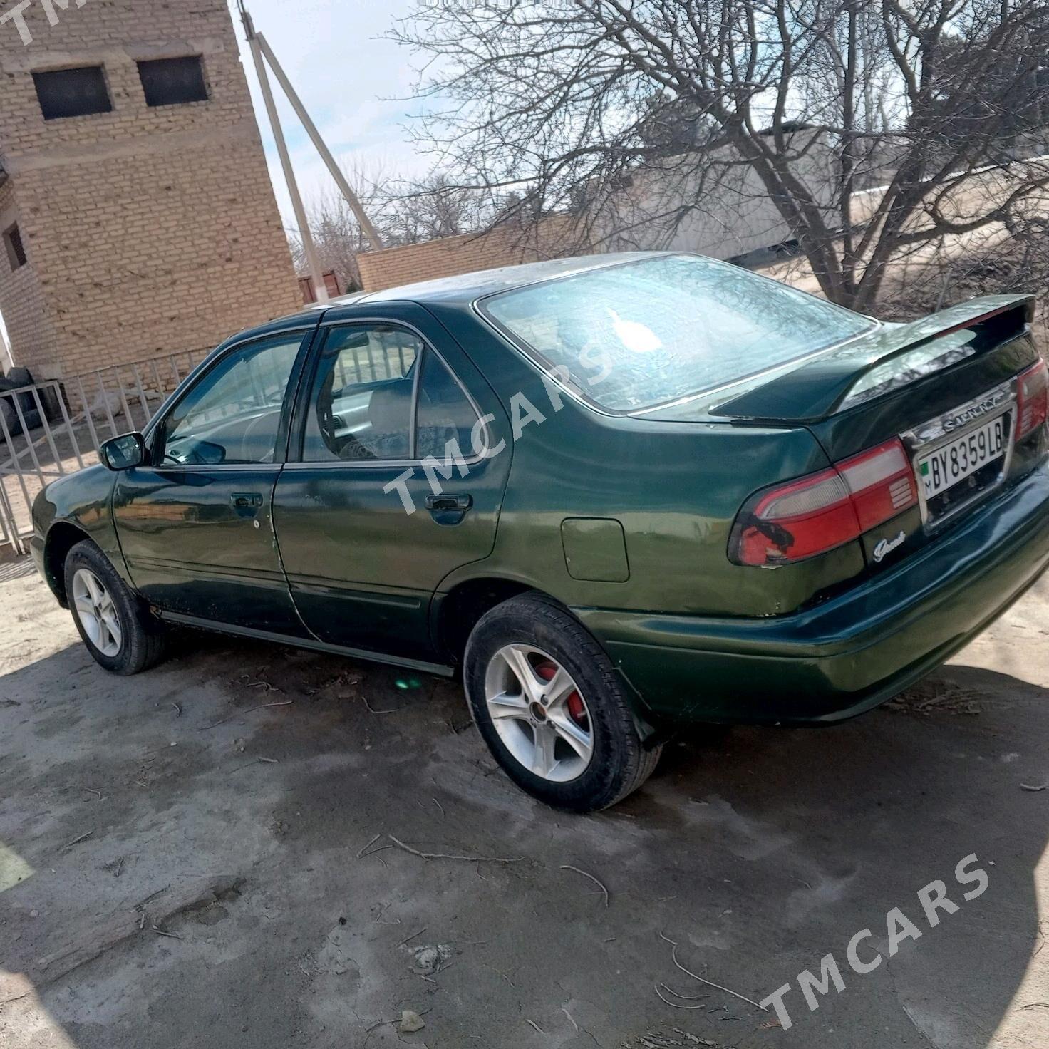 Nissan Sunny 1999 - 26 000 TMT - Халач - img 3