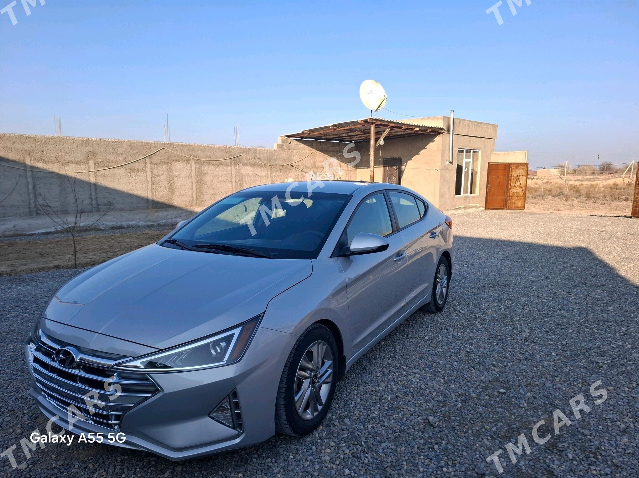 Hyundai Elantra 2019 - 166 000 TMT - Кака - img 4