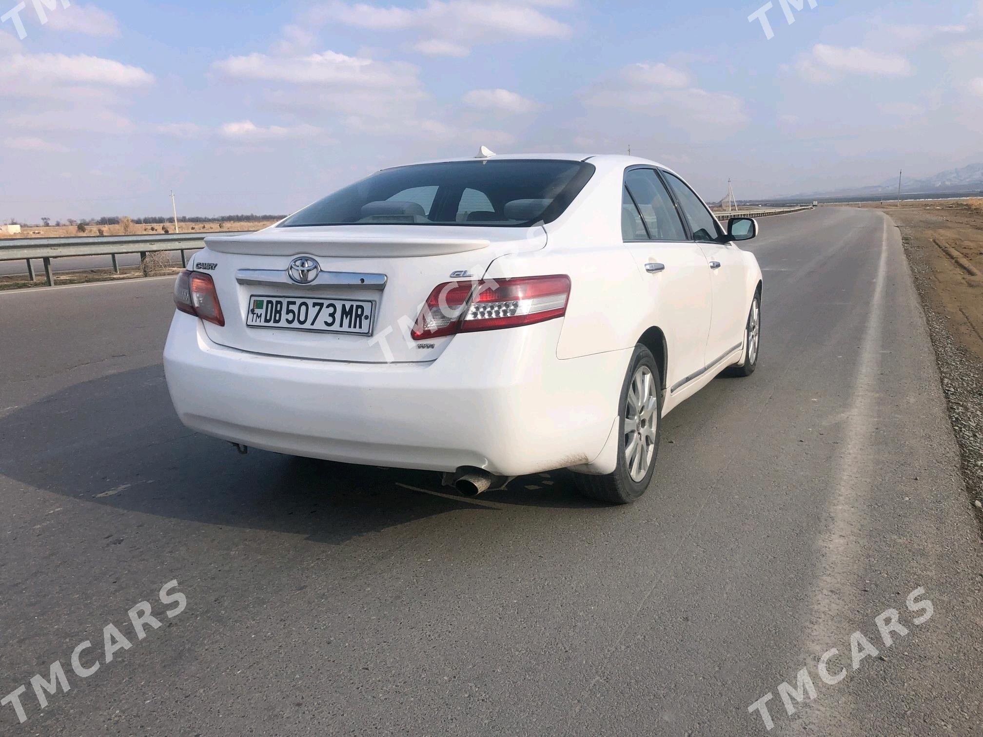 Toyota Camry 2010 - 123 000 TMT - Мары - img 4