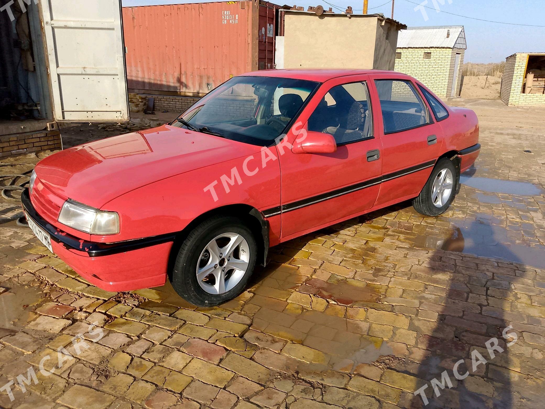 Opel Vectra 1989 - 30 000 TMT - Mary - img 3