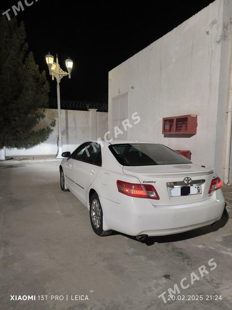 Toyota Camry 2010 - 187 000 TMT - Ашхабад - img 3