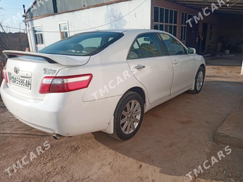 Toyota Camry 2007 - 130 000 TMT - Теджен - img 3