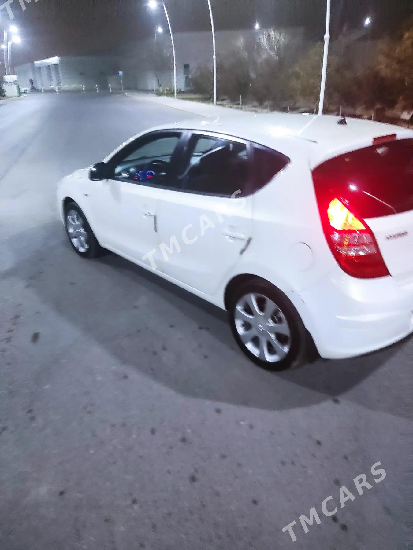 Hyundai Elantra 2010 - 130 000 TMT - Ашхабад - img 3