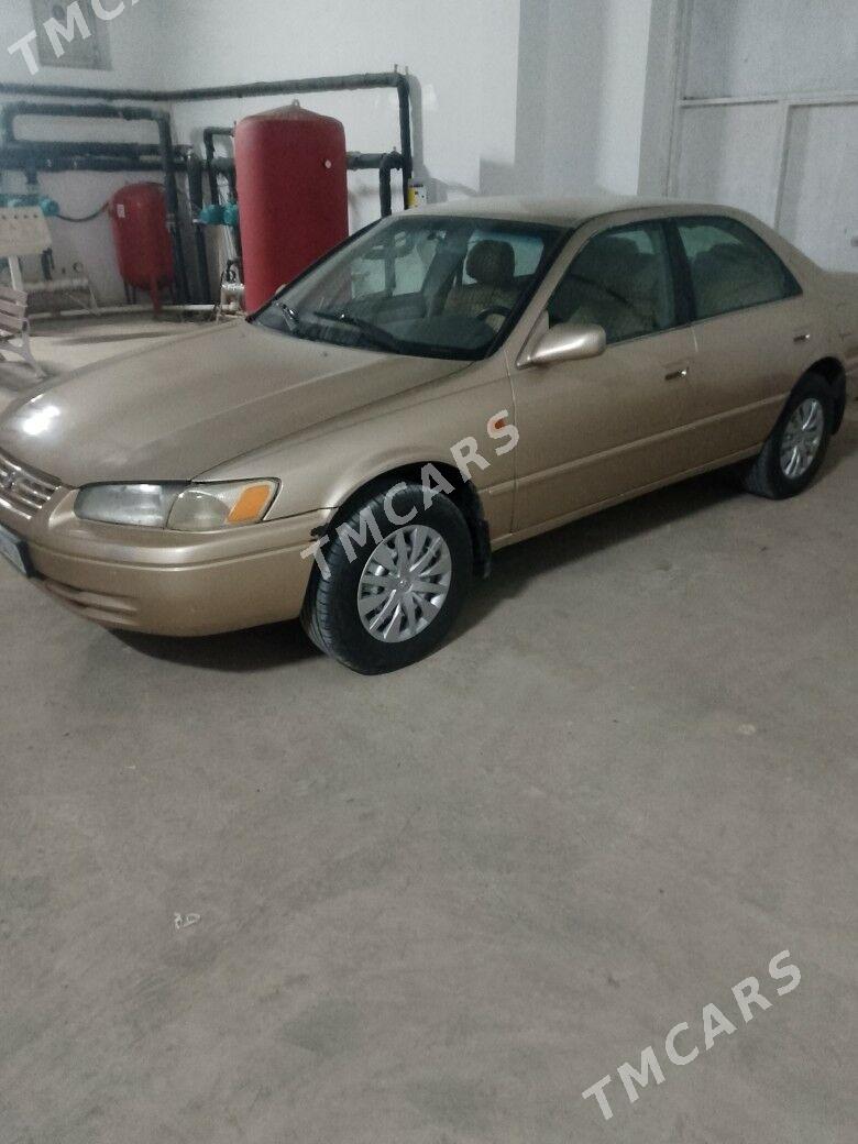 Toyota Camry 1999 - 85 000 TMT - Халач - img 2