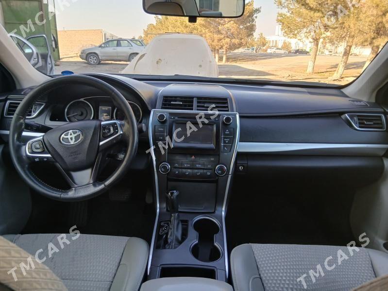 Toyota Camry 2015 - 260 000 TMT - Саят - img 8