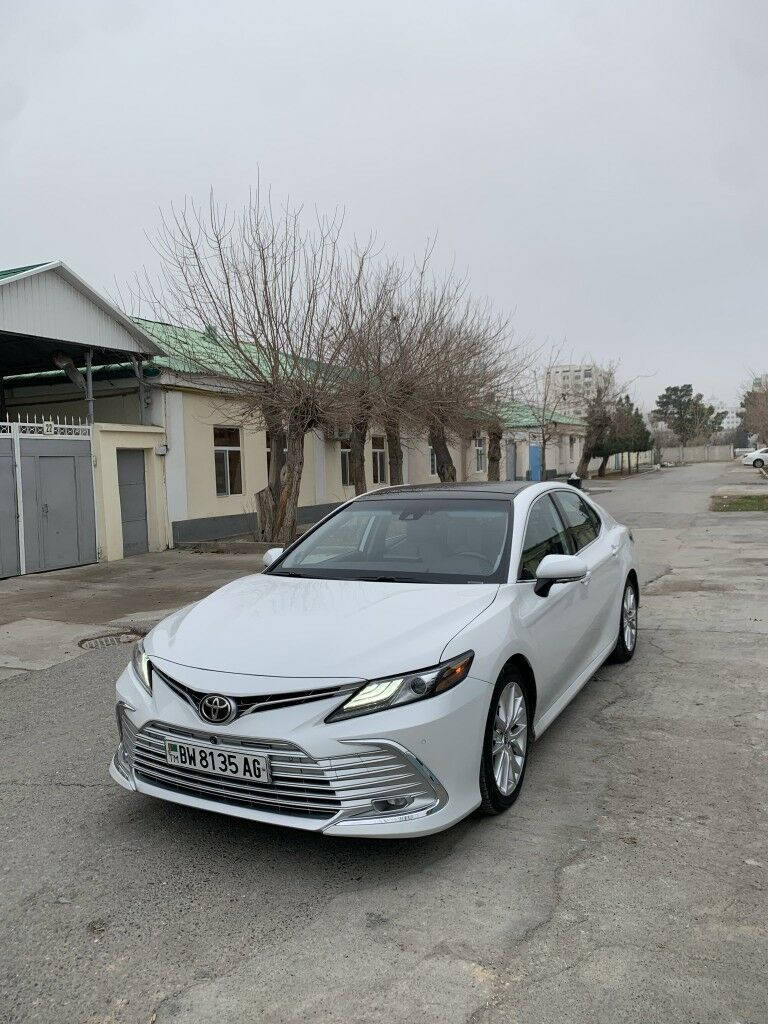 Toyota Camry 2021 - 350 000 TMT - Aşgabat - img 8