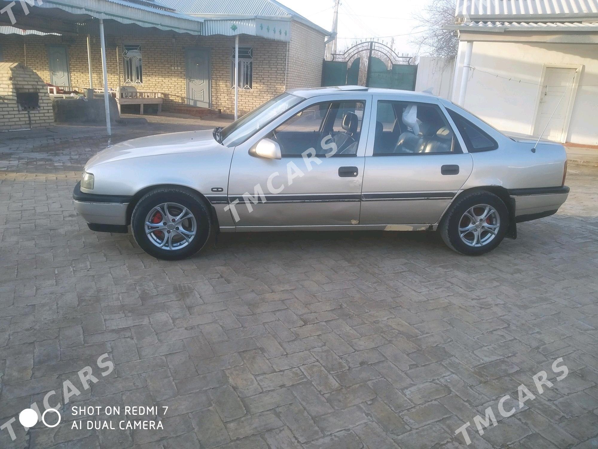 Opel Vectra 1991 - 25 000 TMT - Байрамали - img 4