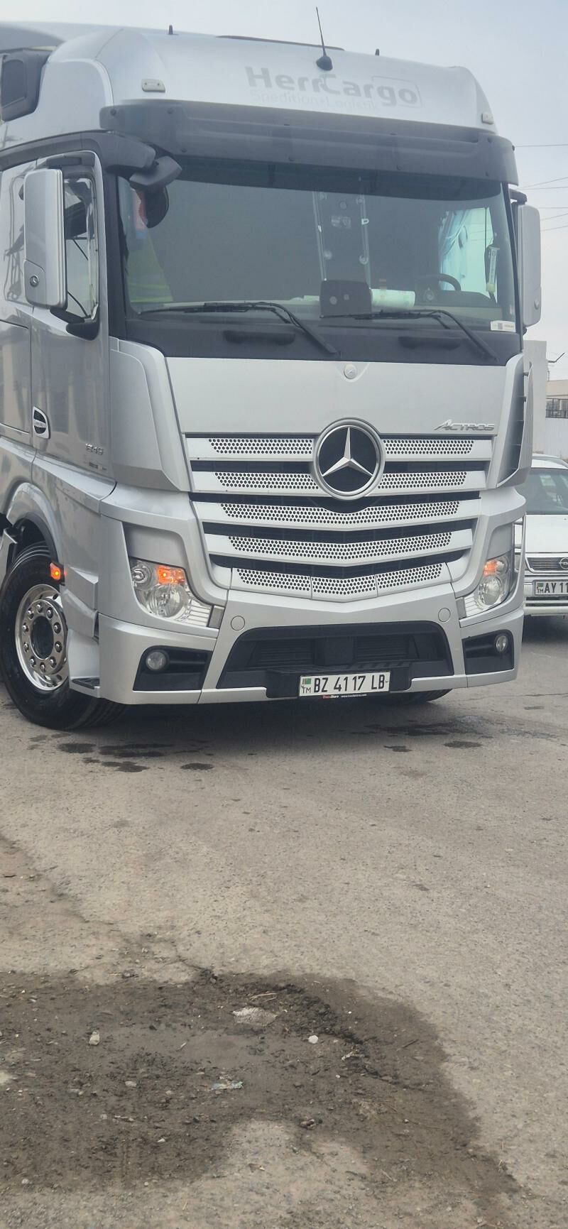 Mercedes-Benz ACTROS 3331 2019 - 1 555 555 TMT - Türkmenabat - img 5