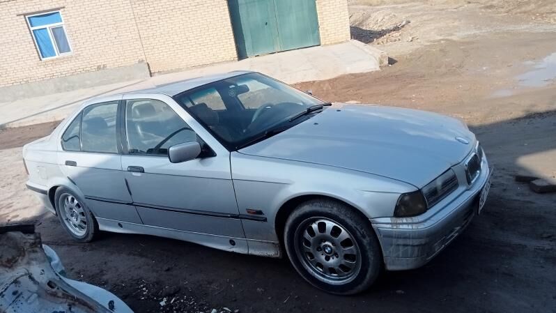 BMW 520 1991 - 40 000 TMT - Türkmenabat - img 2