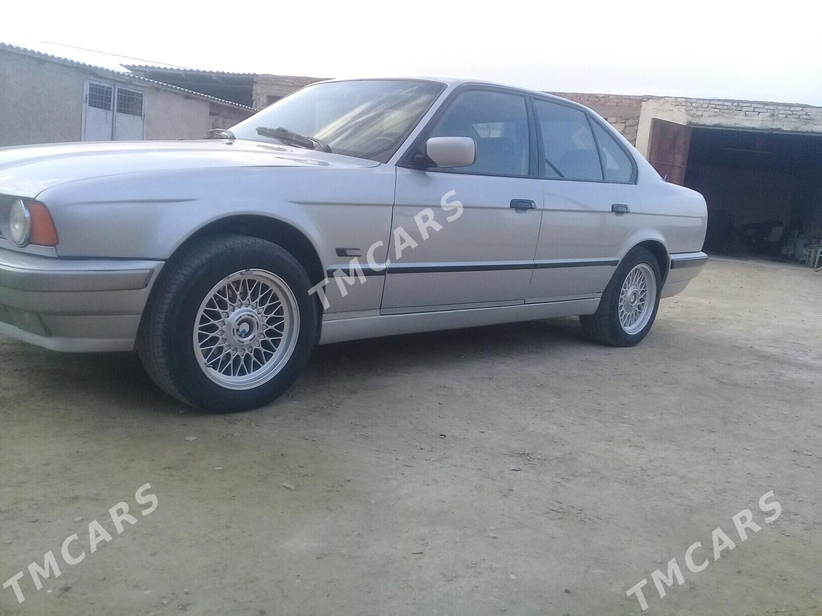 BMW 525 1991 - 58 000 TMT - Балканабат - img 5