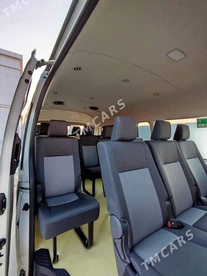 Toyota Hiace 2019 - 600 000 TMT - Arkadag - img 6