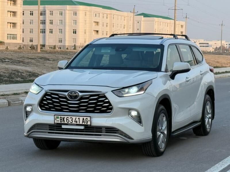 Toyota Highlander 2021 - 595 000 TMT - Ашхабад - img 2