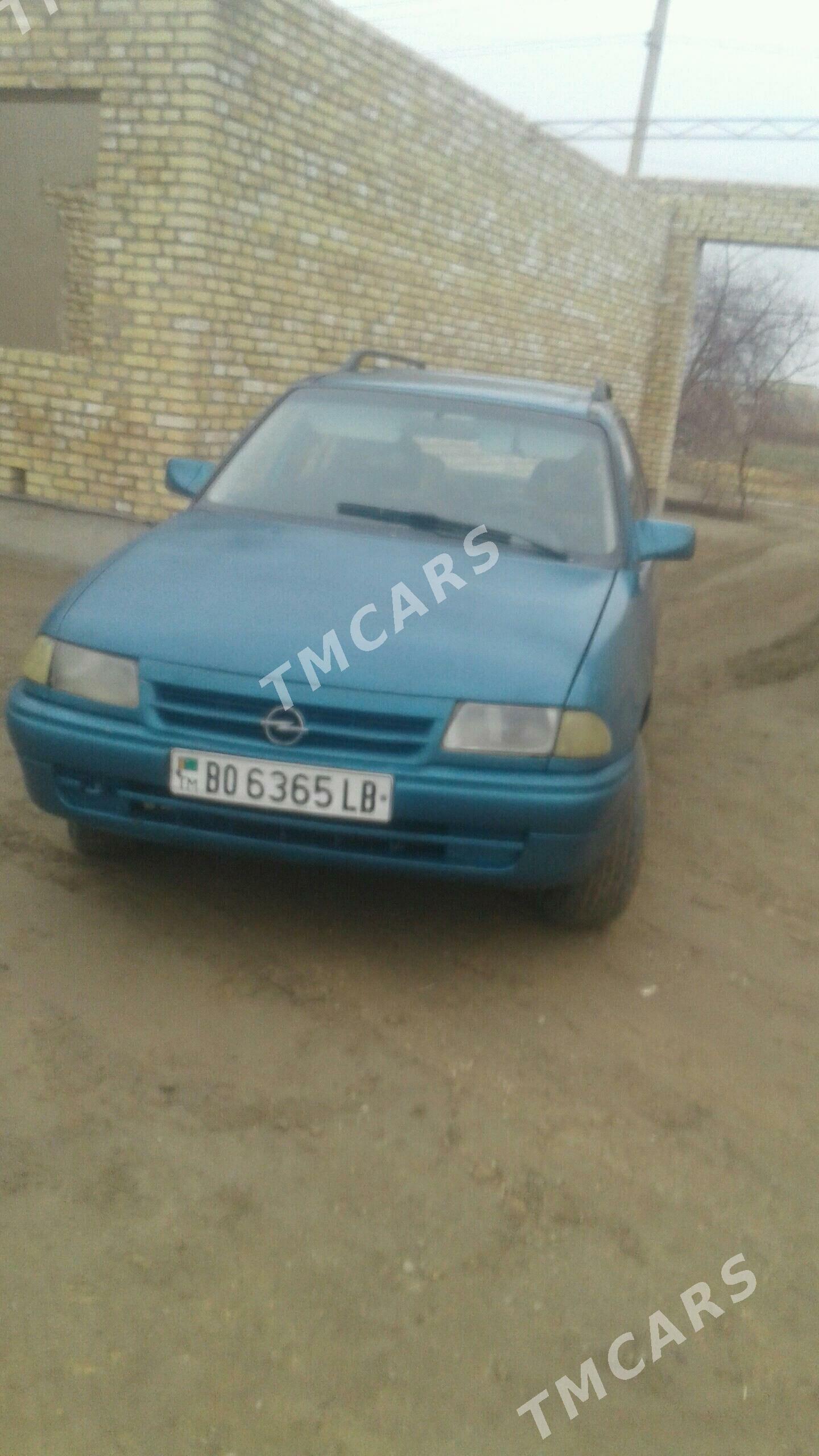 Opel Astra 1993 - 35 000 TMT - Sakar - img 2