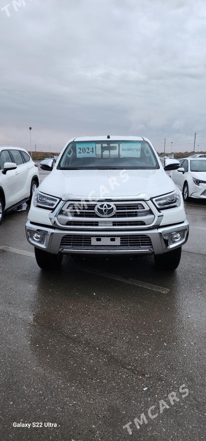 Toyota Hilux 2024 - 686 000 TMT - Aşgabat - img 4