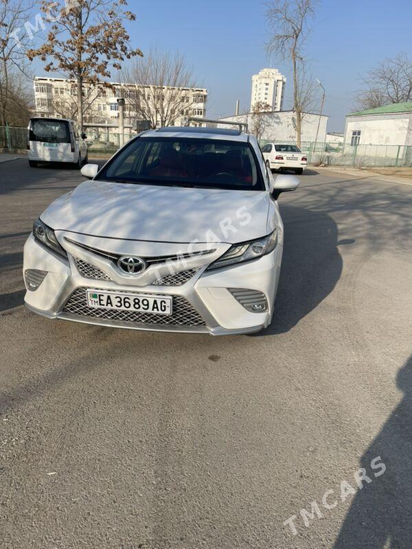 Toyota Camry 2019 - 410 000 TMT - Aşgabat - img 8