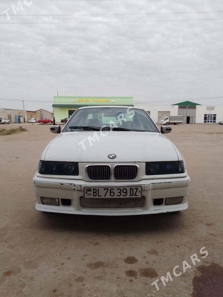 BMW 320 1996 - 45 000 TMT - Gubadag - img 5