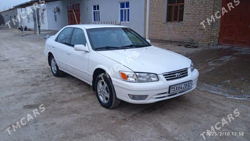 Toyota Camry 2000 - 140 000 TMT - Кёнеургенч - img 9