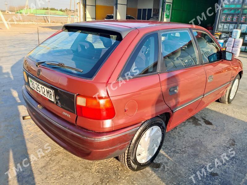 Opel Astra 1994 - 30 000 TMT - Мары - img 4