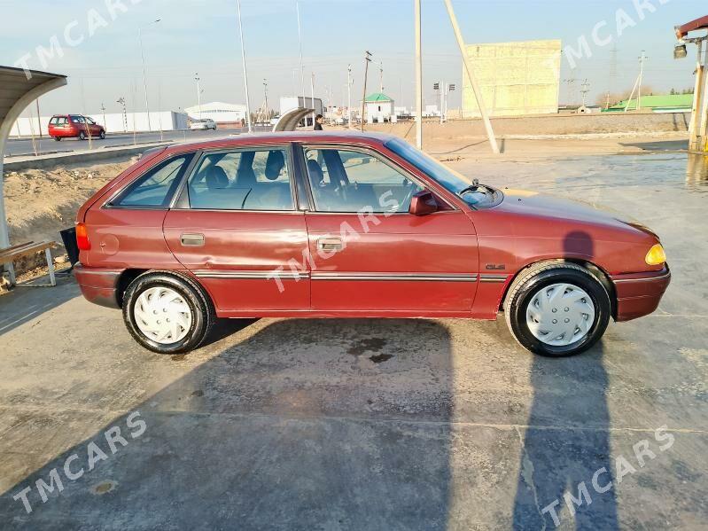 Opel Astra 1994 - 30 000 TMT - Мары - img 7