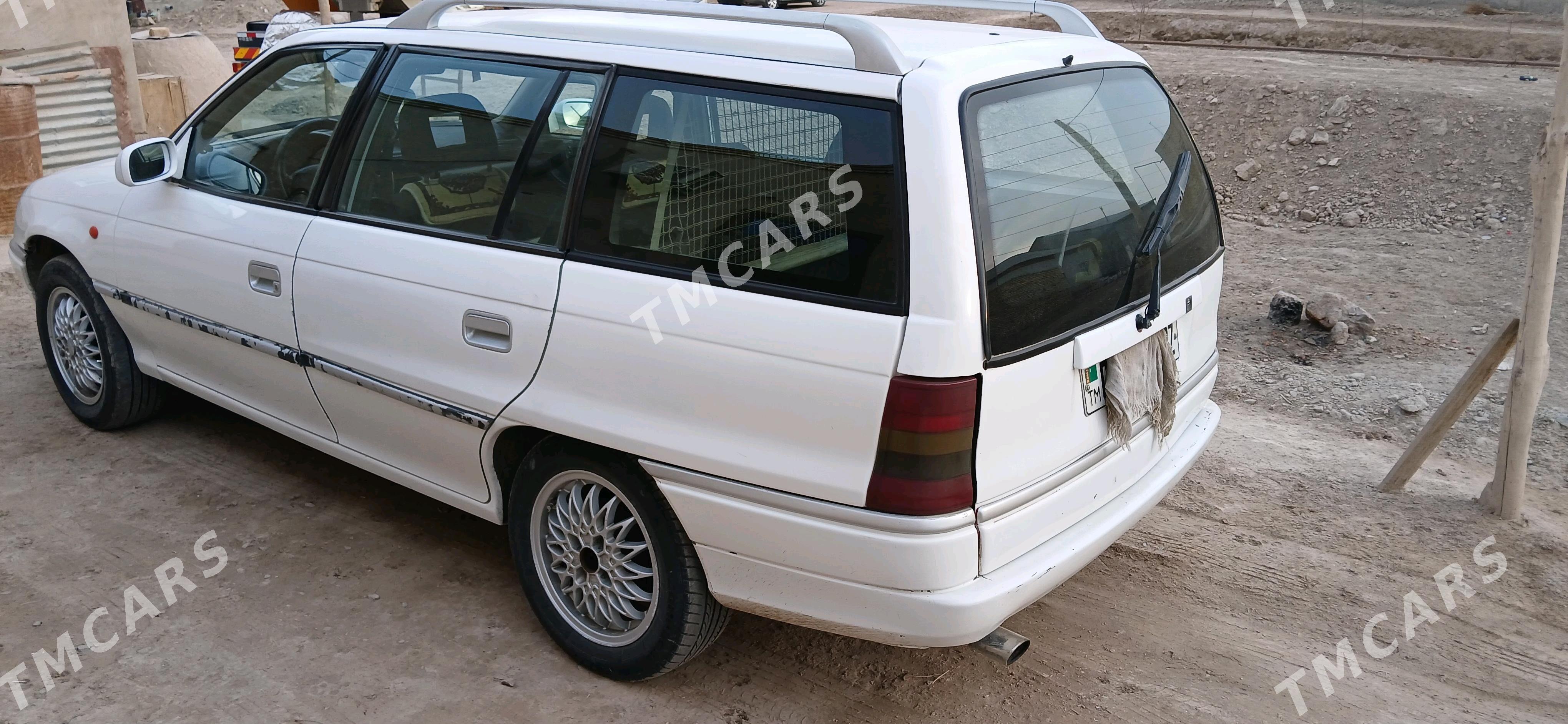 Opel Astra 1995 - 40 000 TMT - Дашогуз - img 9