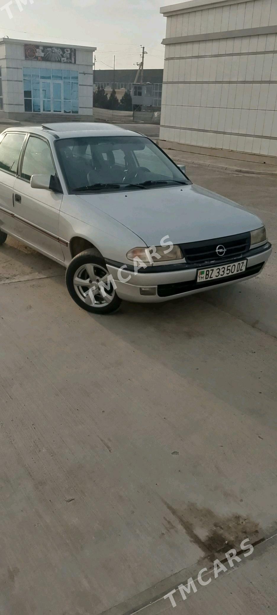 Opel Astra 1994 - 45 000 TMT - Дашогуз - img 2