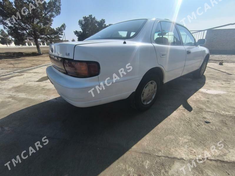 Toyota Camry 1993 - 80 000 TMT - Saýat - img 2