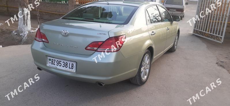 Toyota Avalon 2005 - 150 000 TMT - Саят - img 2