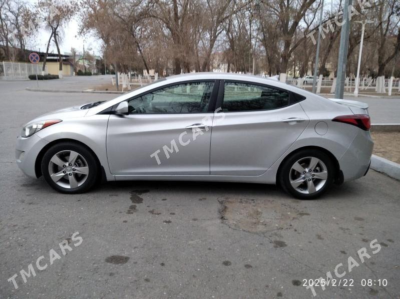 Hyundai Elantra 2011 - 155 000 TMT - Чоганлы - img 2