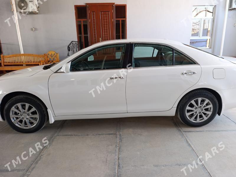 Toyota Camry 2011 - 150 000 TMT - Mary - img 5