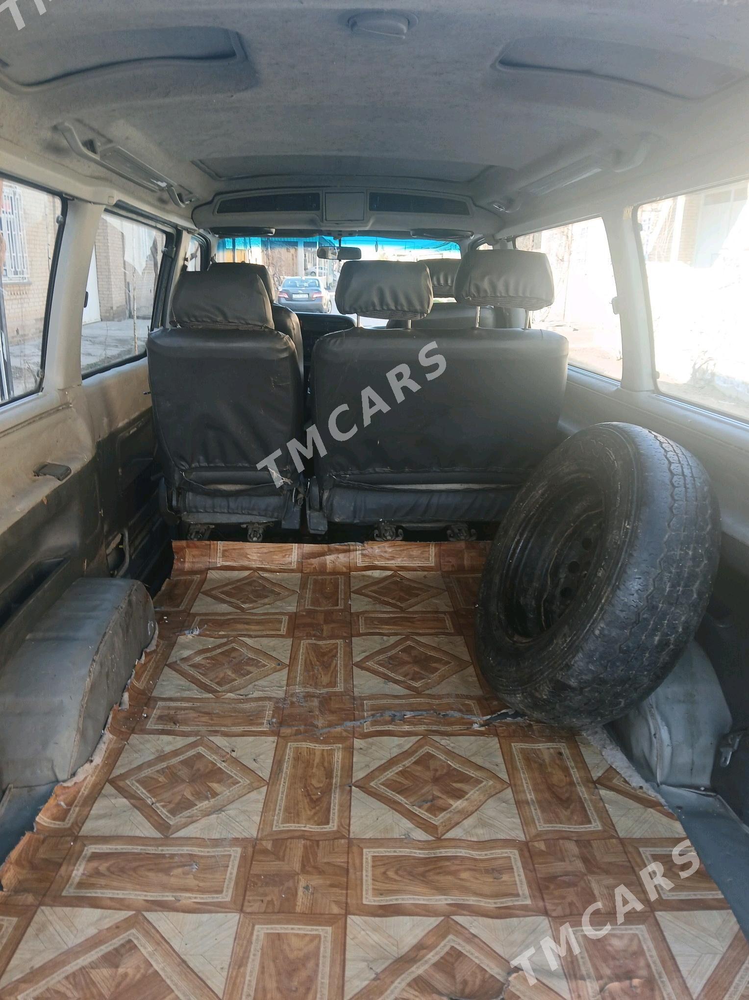 Toyota Hiace 1990 - 80 000 TMT - Türkmenabat - img 3