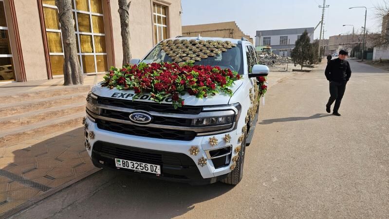 Ford Expedition 2023 - 700 000 TMT - Дашогуз - img 6