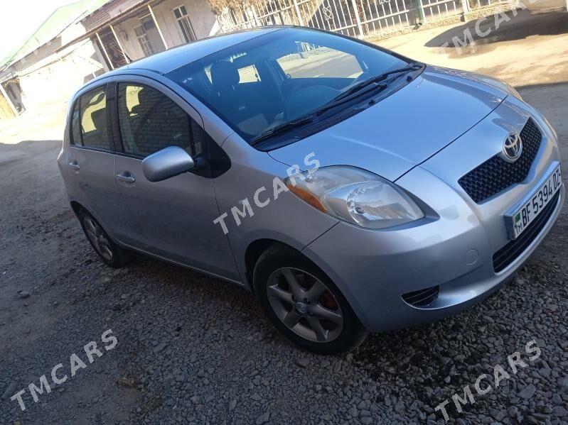 Toyota Yaris 2006 - 80 000 TMT - Дашогуз - img 3