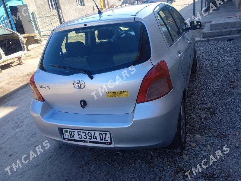 Toyota Yaris 2006 - 80 000 TMT - Дашогуз - img 5