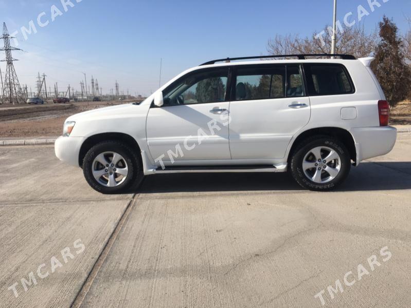 Toyota Highlander 2004 - 190 000 TMT - Кёнеургенч - img 3