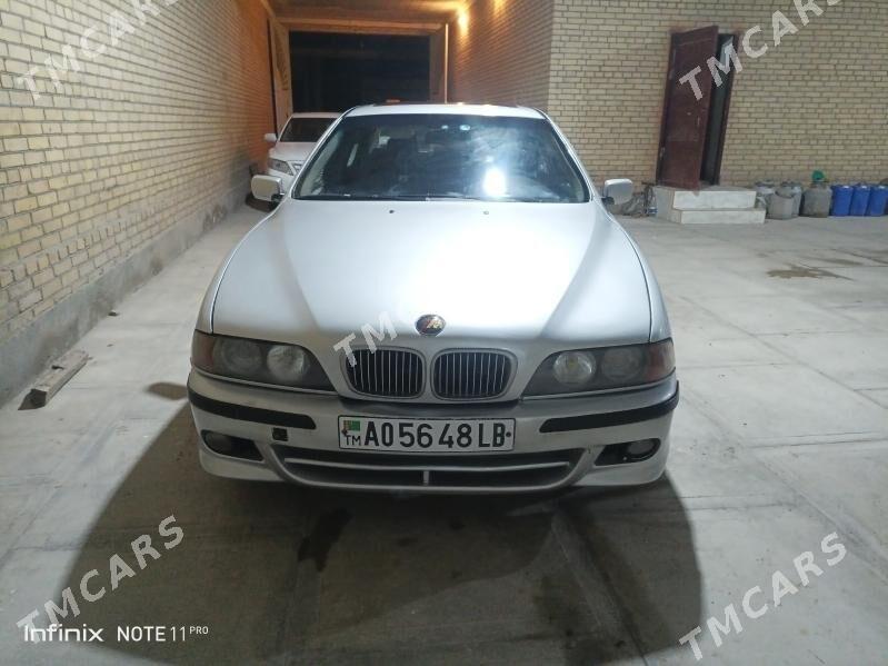 BMW E39 1998 - 75 000 TMT - Türkmenabat - img 3