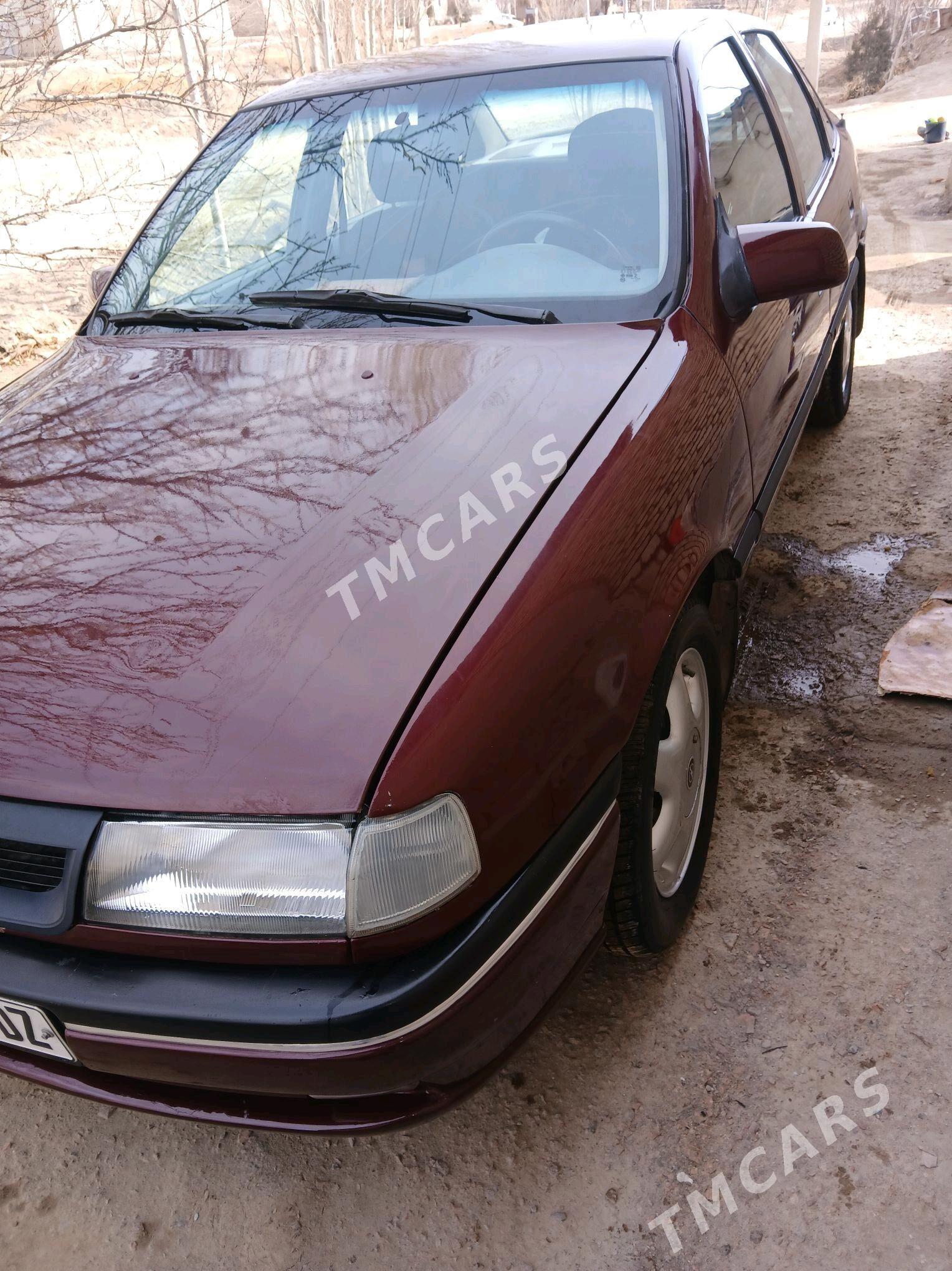 Opel Vectra 1993 - 47 000 TMT - Губадаг - img 4