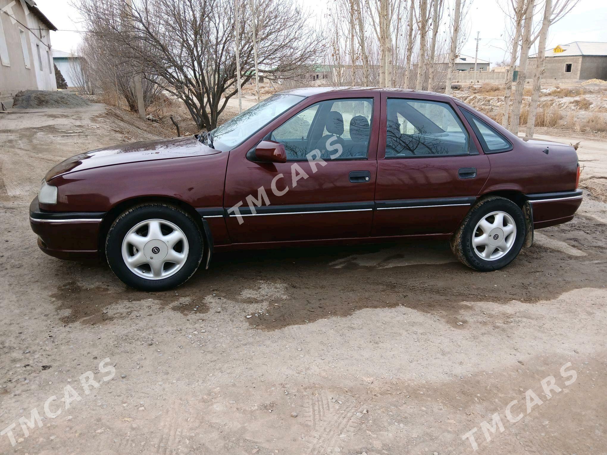 Opel Vectra 1993 - 47 000 TMT - Губадаг - img 5