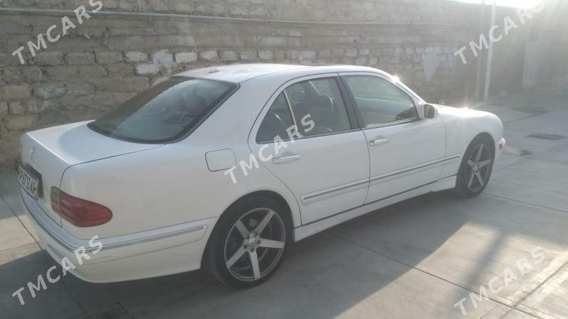 Mercedes-Benz E320 2001 - 65 000 TMT - Aşgabat - img 3