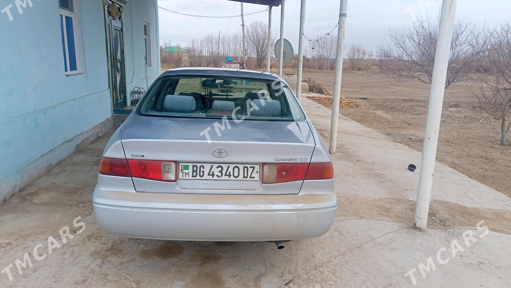 Toyota Camry 2000 - 115 000 TMT - Akdepe - img 2