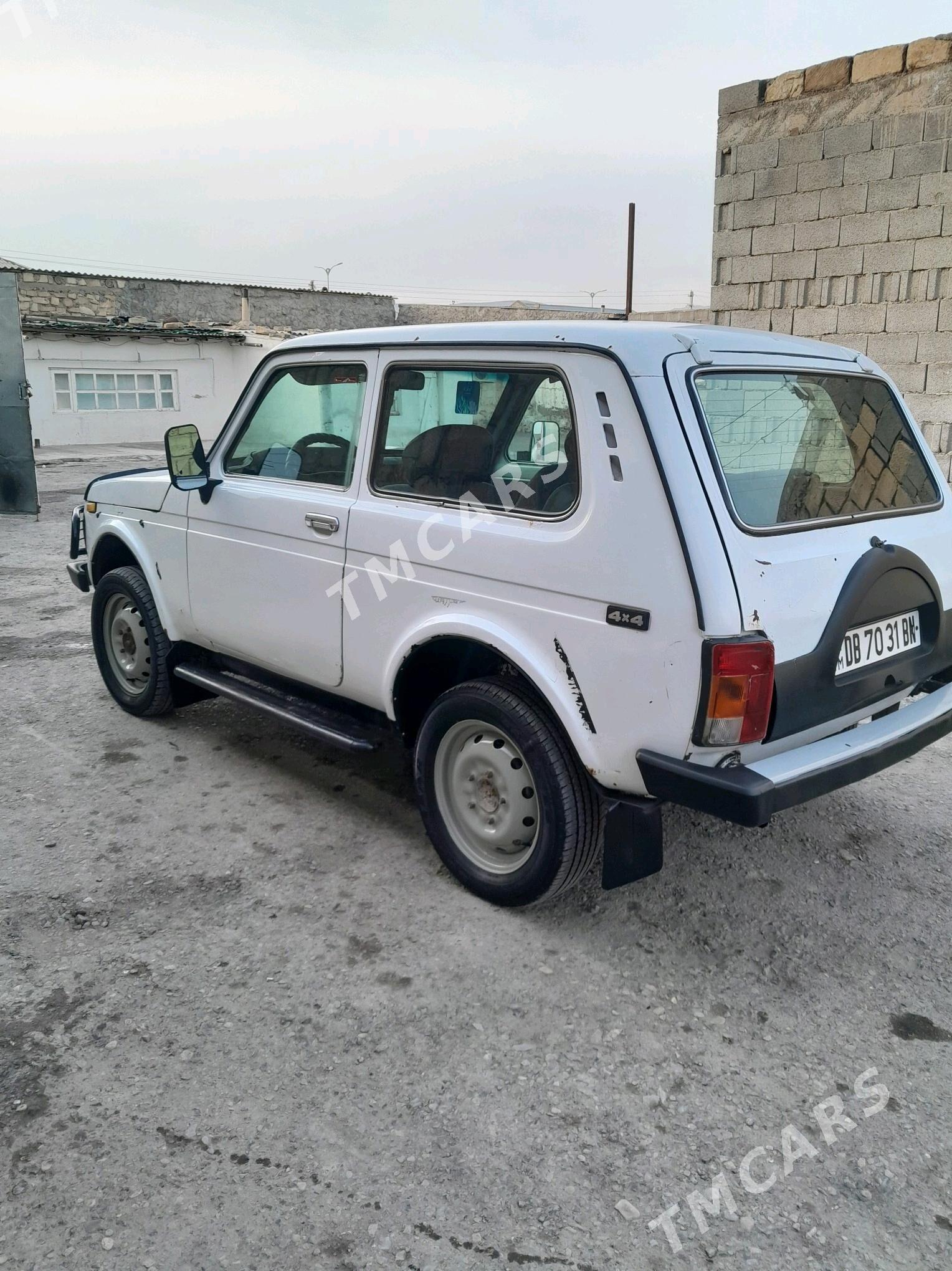 Lada Niva 2003 - 40 000 TMT - Гызыларбат - img 4