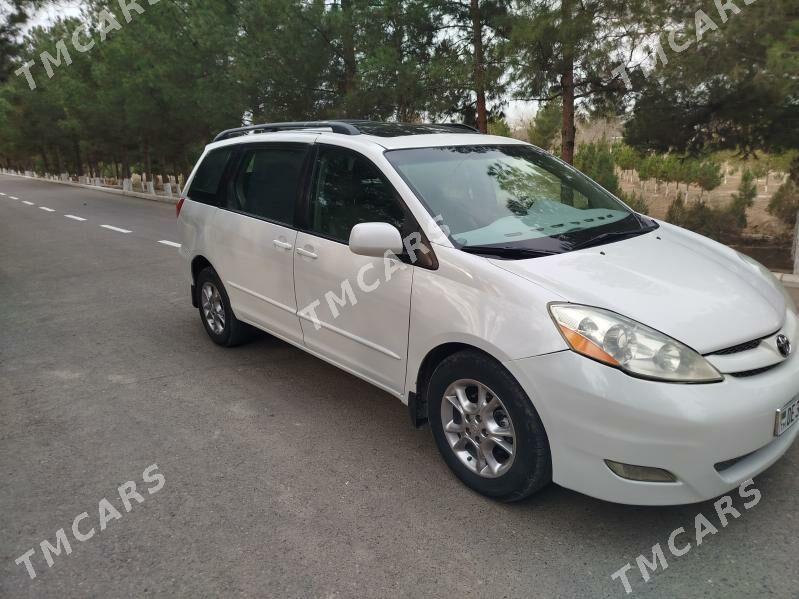 Toyota Sienna 2004 - 180 000 TMT - Mary - img 2