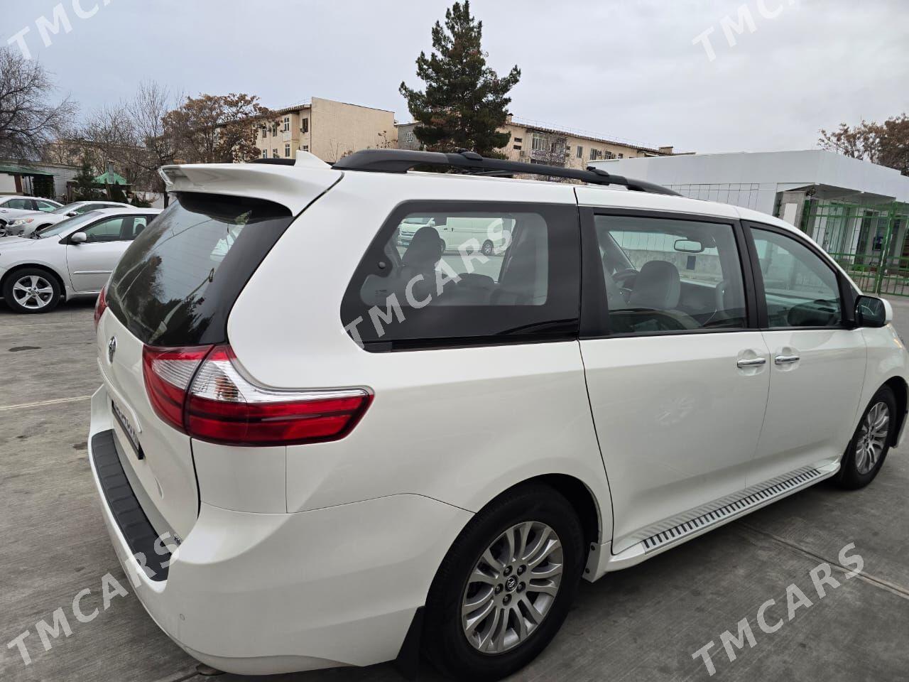 Toyota Sienna 2019 - 500 000 TMT - Ашхабад - img 6