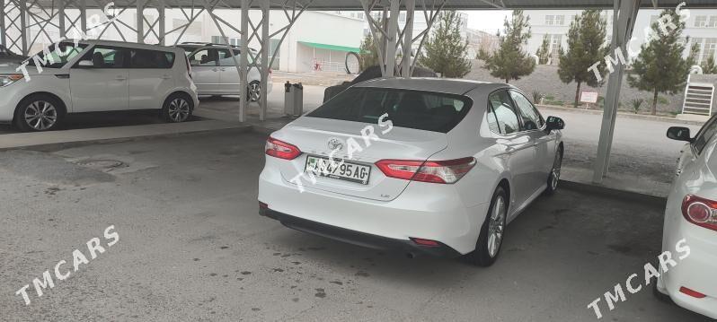 Toyota Camry 2018 - 298 000 TMT - G.Kuliýew köç. (Obýezdnoý) - img 8