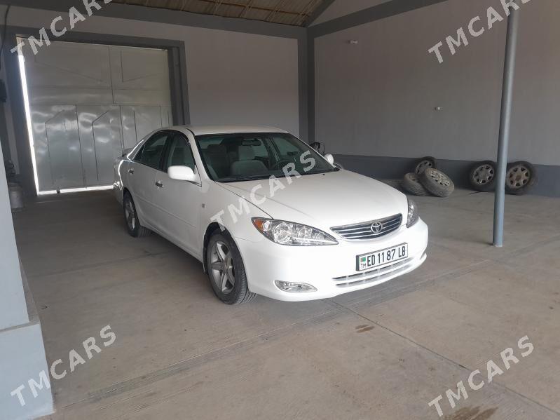 Toyota Camry 2002 - 130 000 TMT - Halaç - img 4