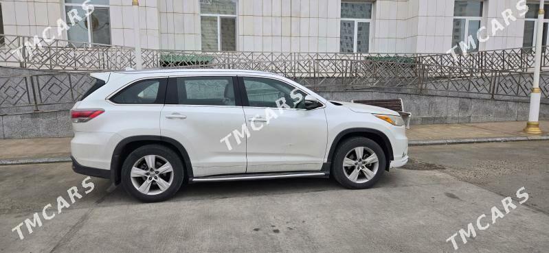 Toyota Highlander 2015 - 395 000 TMT - 15-й этап - img 2