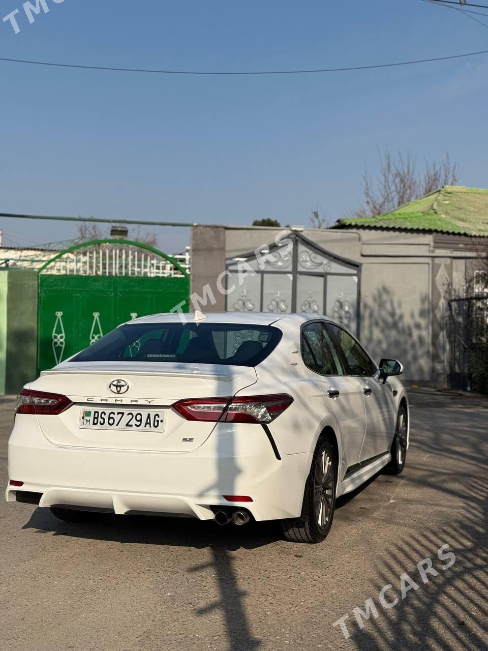 Toyota Camry 2019 - 370 000 TMT - Ашхабад - img 2