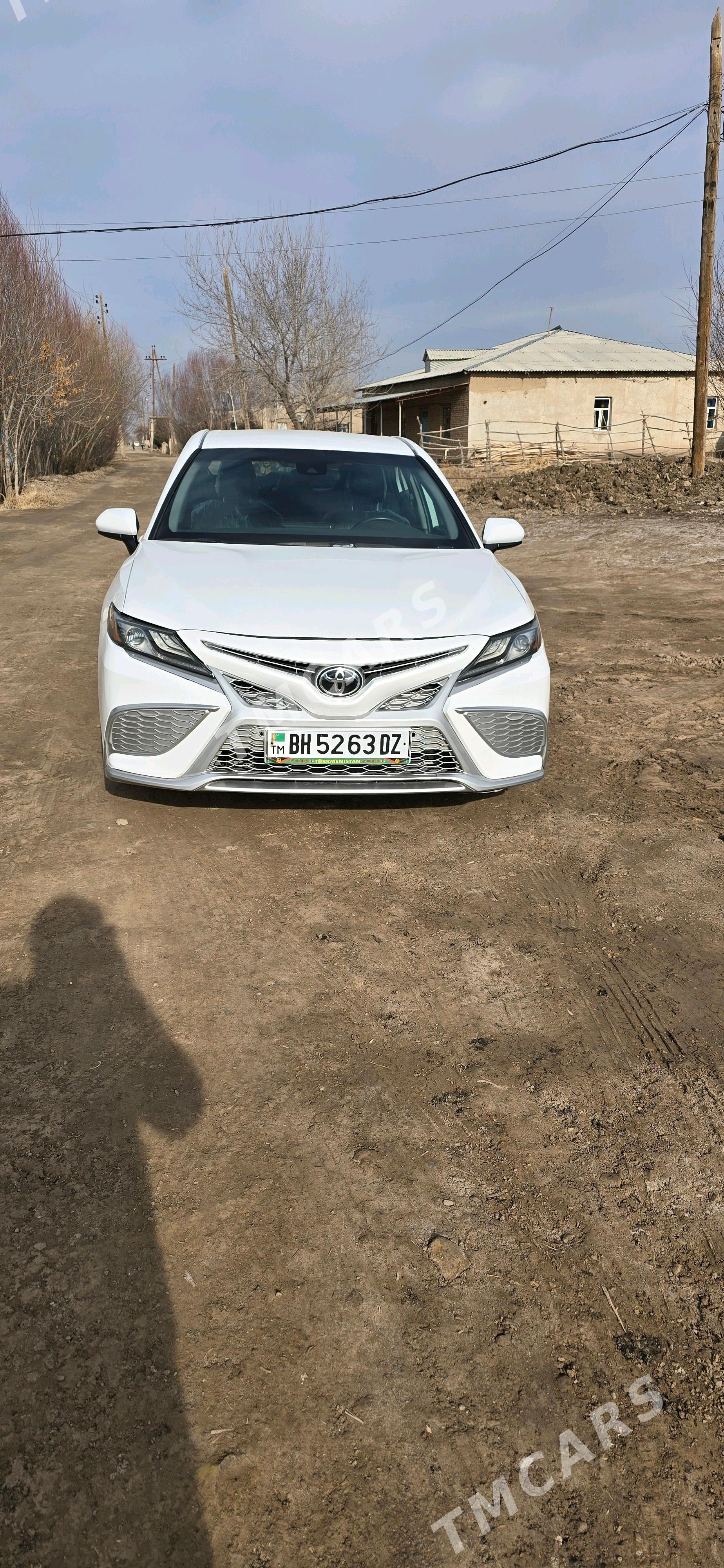 Toyota Camry 2021 - 285 000 TMT - Губадаг - img 4