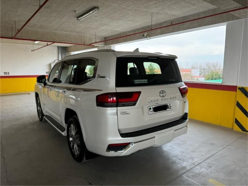 Toyota Land Cruiser 2023 - 1 560 000 TMT - Aşgabat - img 2